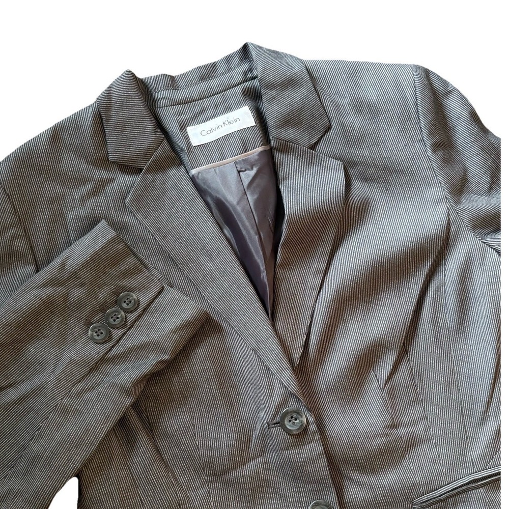Calvin Klein‎ Pinstripe Blazer Women's 8 Grey White Two Button Professional Work